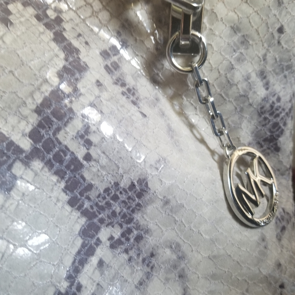 Michal Kors Snake Print Tote
